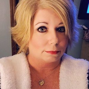 Meet your Posher, Kari